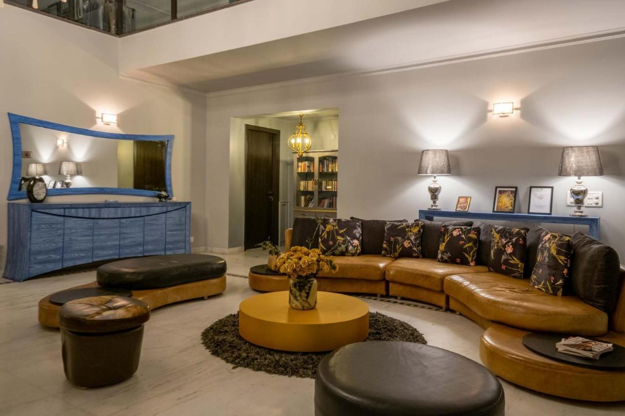 Stayvista At The Banyan Abode With Pool Table, Pet Friendly & Outdoor Pool มาเนซาร์ ภายนอก รูปภาพ